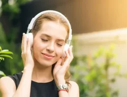 Kenapa Mendengarkan Musik Bisa Mempengaruhi Mood? Ini Penjelasan Ilmiahnya
